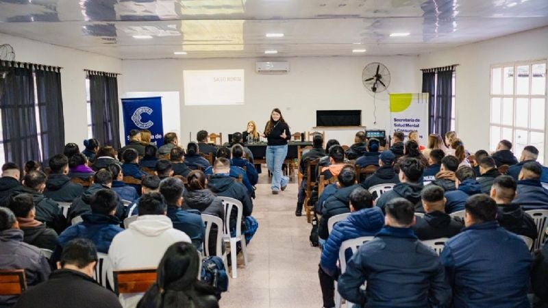 Fuerzas de seguridad se capacitaron en el abordaje de urgencias en salud mental