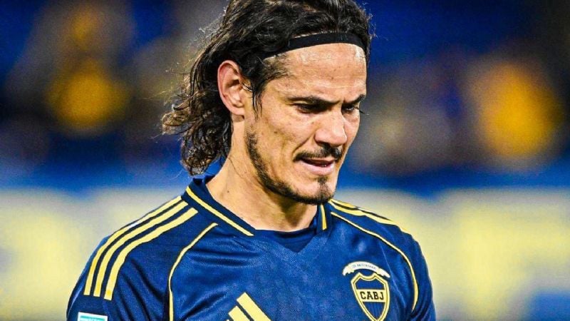 Riquelme decidió ponerle fin al ciclo de Cavani