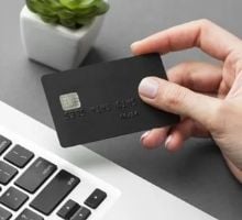 El consumo cayó 2,2% anual en mayo y marcó su sexta baja consecutiva