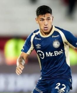 Lozano es el primer refuerzo de Boca