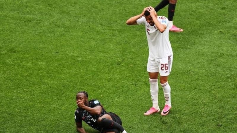 Impactante lesión del canadiense Ismael Koné