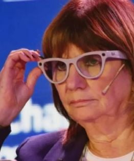 Bullrich envió un mensaje al nuevo vocero y lanzó un dardo político a Adorni