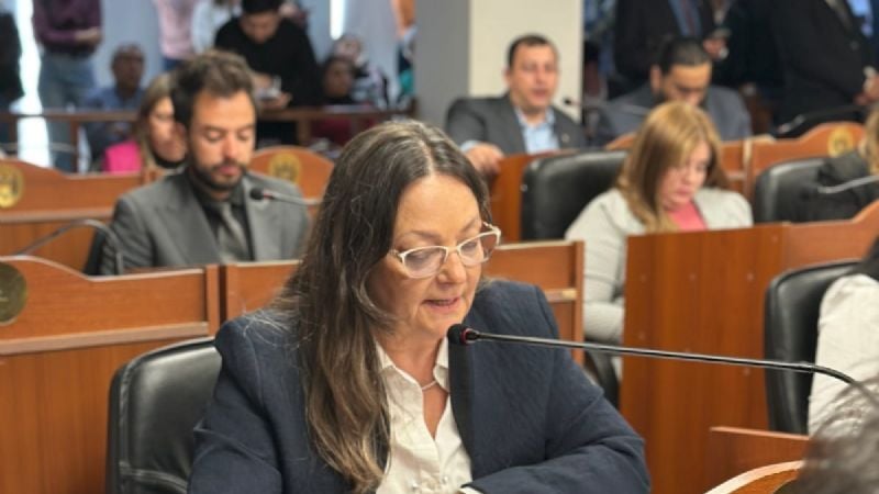 Ponferrada denunció el "desmantelamiento agresivo" de las políticas de género