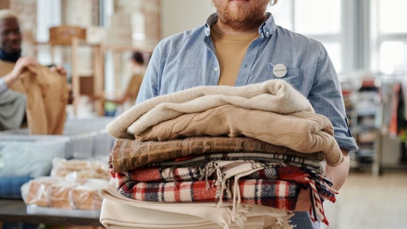 Colecta de ropa de abrigo para ayudar a personas en situación de vulnerabilidad