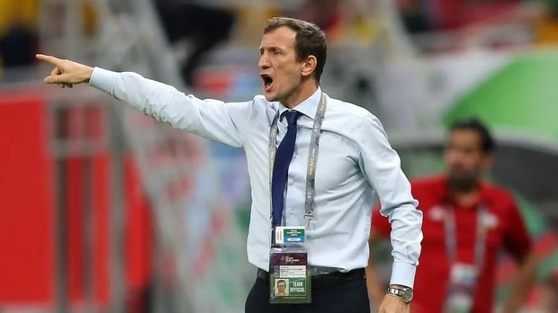 Arruabarrena, principal candidato a DT de Boca