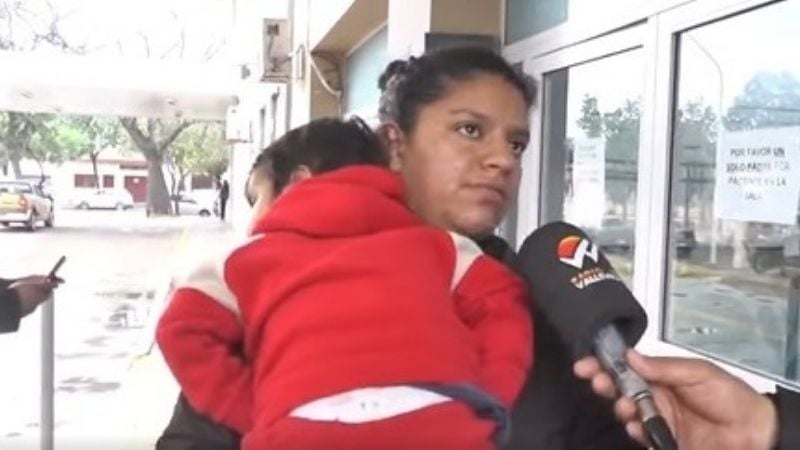 Un niño insulinodependiente necesita ayuda urgente para continuar con su tratamiento