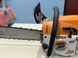 Lo allanaron y tenía una motosierra robada