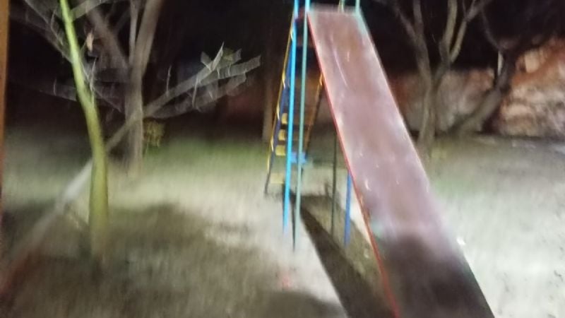 Vecinos reclaman la remodelación de la Plaza Héroes de Malvinas y denuncian abandono