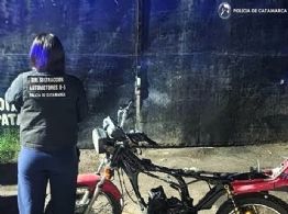 En un taller mecánico encuentran una moto robada