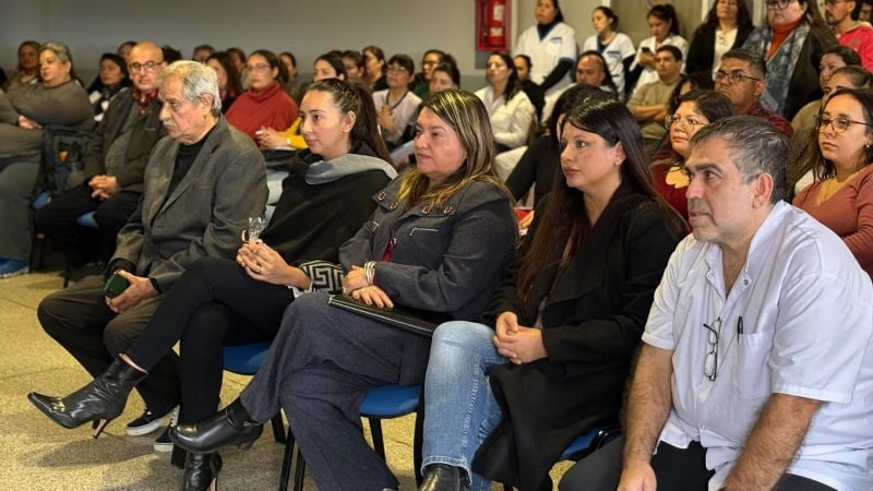 Profesionales se capacitan en el abordaje de urgencias en salud mental