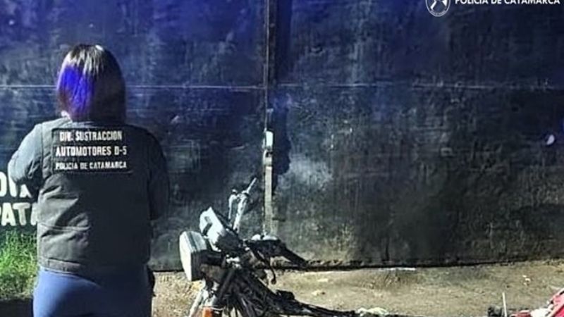 En un taller mecánico encuentran una moto robada