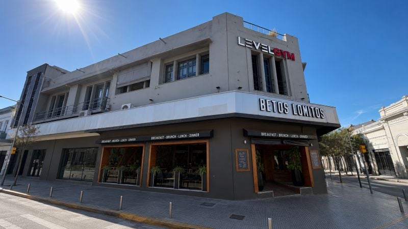 Una emblemática esquina de Catamarca está a la venta y busca nuevo dueño