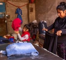 La pobreza infantil cayó al 42,3% en 2025 y alcanzó su nivel más bajo desde 2018