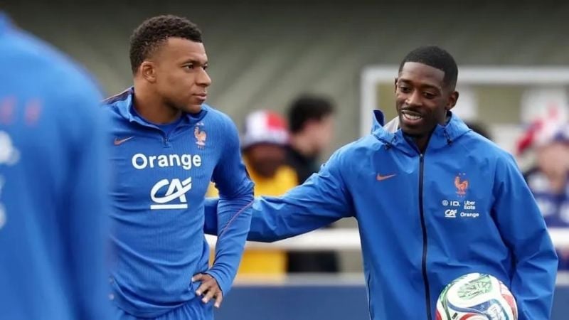 Dembelé reclamó a Mbappé que “ponga más…”