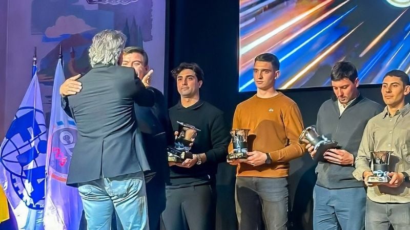 Tomada, Campeón Argentino 2025 de Navegantes